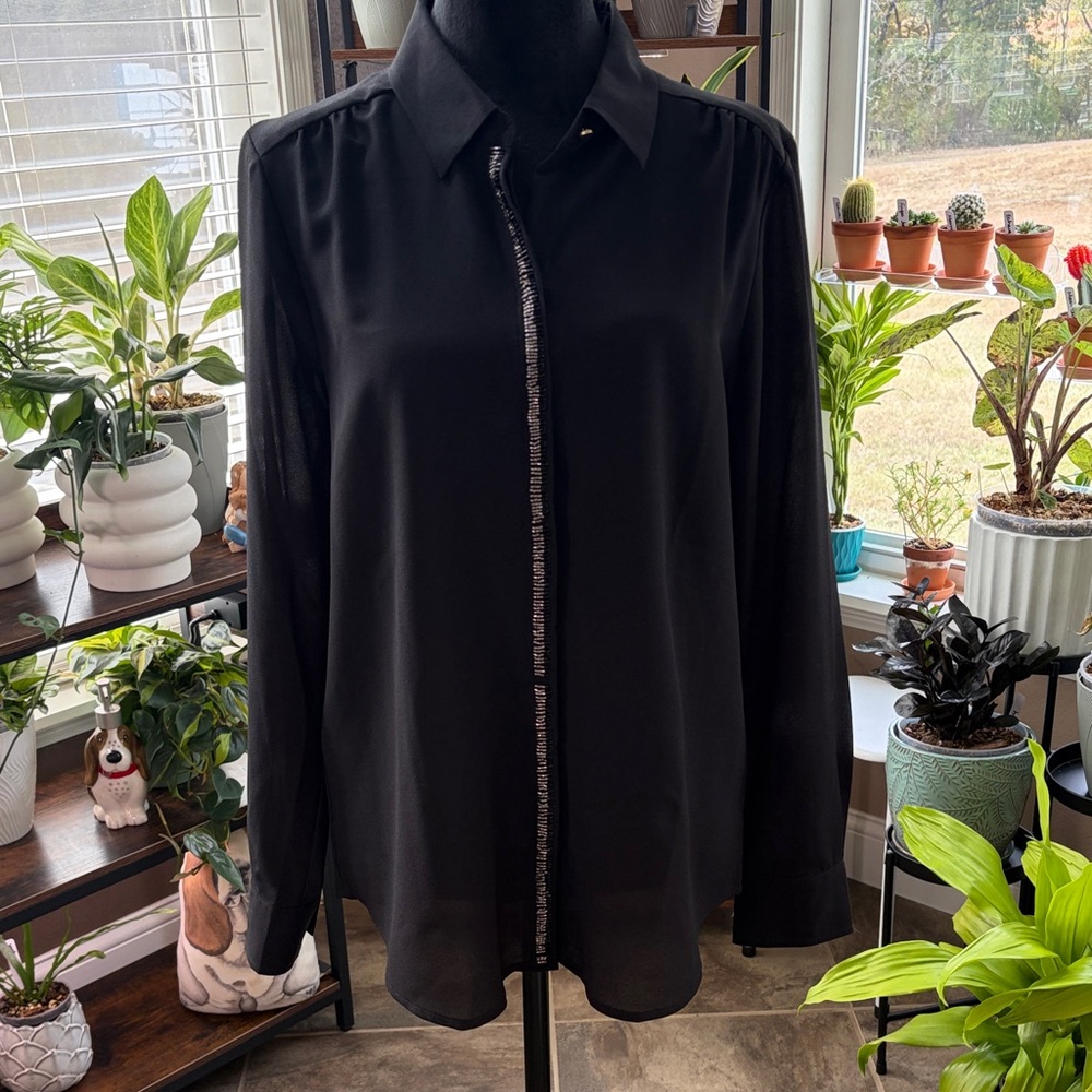 Liz Claiborne Black Textured Blouse